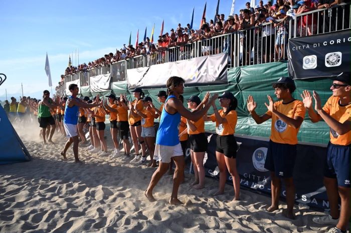 bveachtourvolley