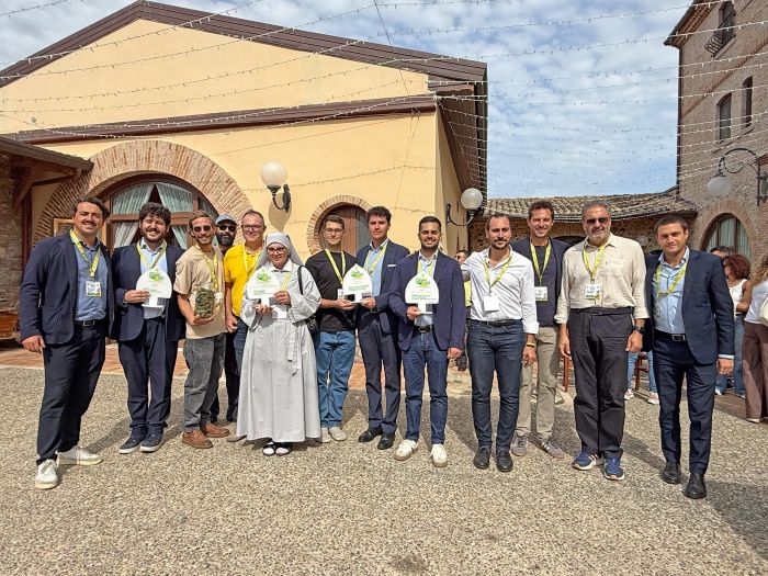 greenpremiati1